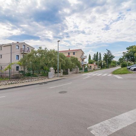 Apartments Bepina Biograd Na Moru Exterior photo