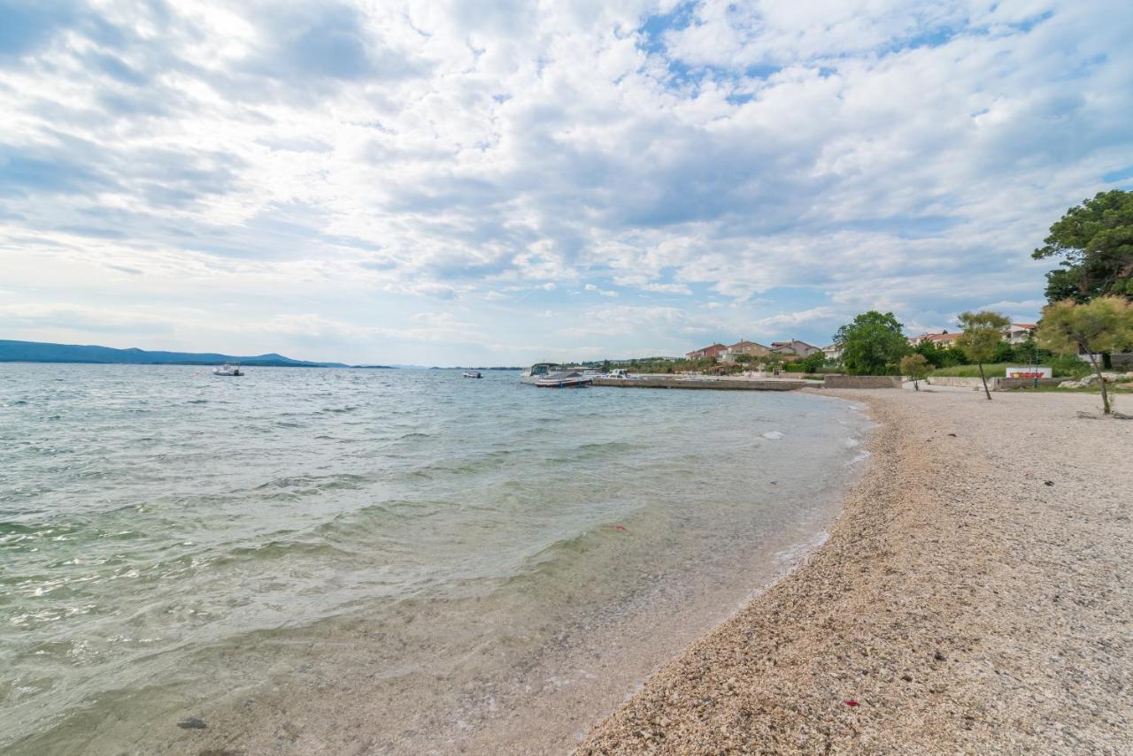 Apartments Bepina Biograd Na Moru Exterior photo