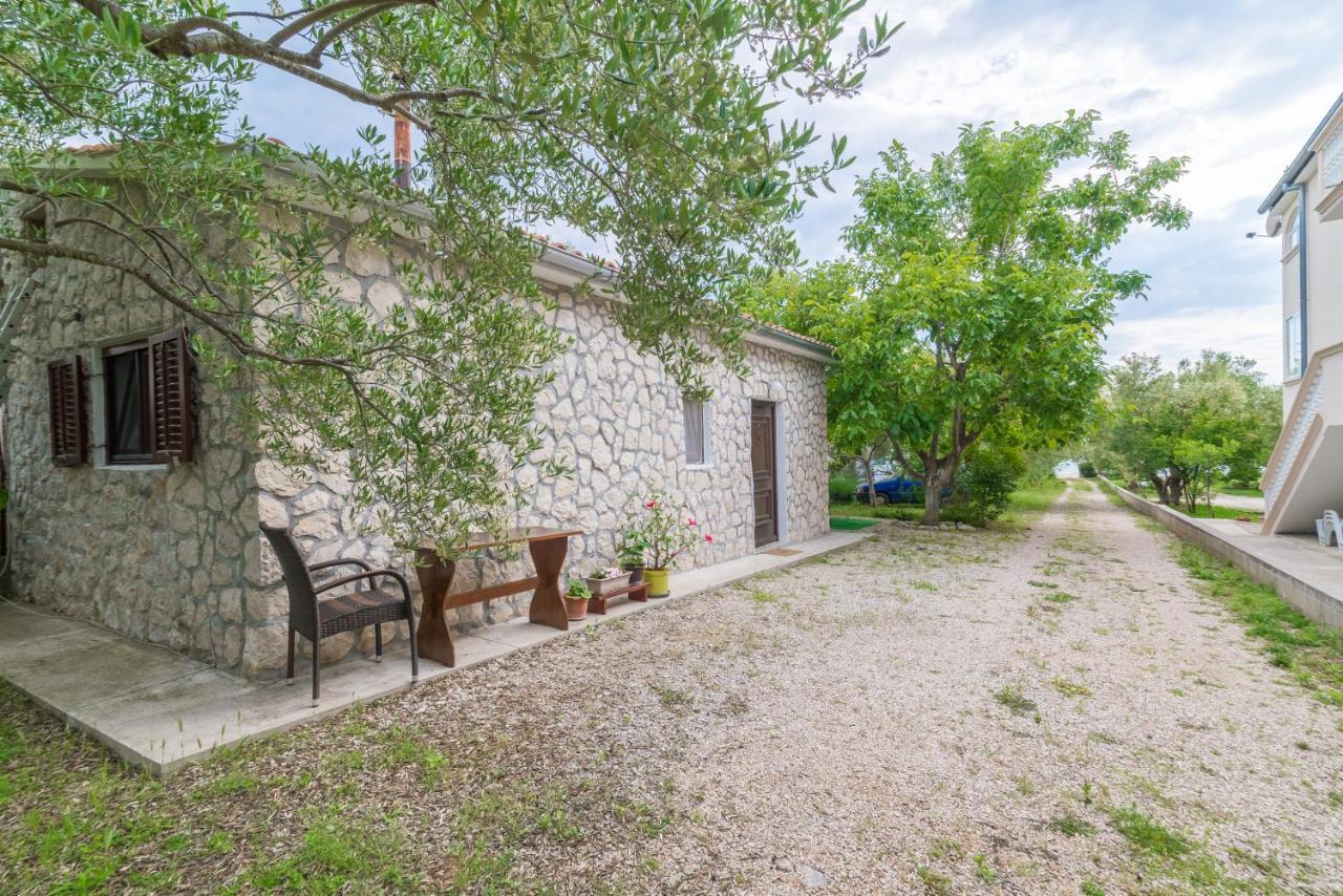 Apartments Bepina Biograd Na Moru Exterior photo