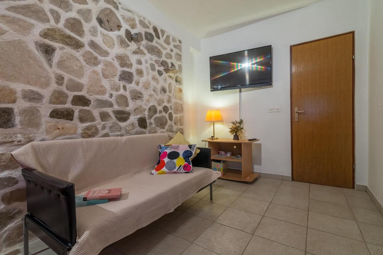 Apartments Bepina Biograd Na Moru Exterior photo
